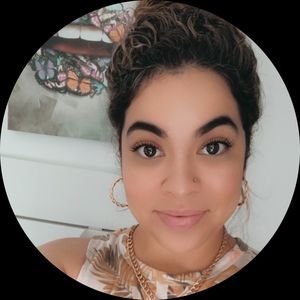 Meet your Posher, Cristina